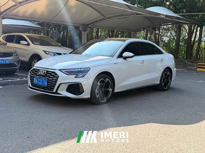 Audi A3 A3L Limousine 35 TFSI Fashion Sport - автомобиль из Китая