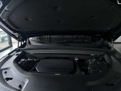 Li Auto Ideal L9 Max - фото 5