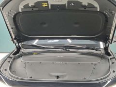 Li Auto ONE Extended-Range 6-Seater - фото 13