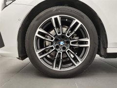 BMW 5 Series 525Li M Sports Package - фото 9