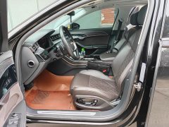 Audi A8 2023 A8L 50 TFSI quattro Premium Selection - фото 5
