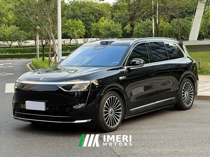 AITO Wenjie M8 extended range Ultra version 53.4kWh 6-seater version (192-line lidar) - автомобиль из Китая