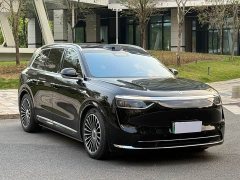 AITO Wenjie M8 extended range Ultra version 53.4kWh 6-seater version (192-line lidar) - фото 3