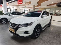 Nissan Qashqai 2.0L CVT XV Prem Deluxe Edition - фото 1