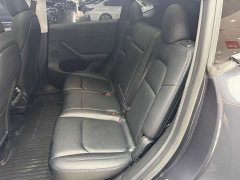 Tesla Model Y rear-wheel drive version - фото 5