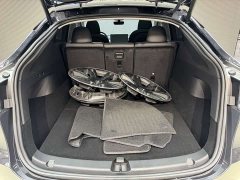 Tesla Model Y rear-wheel drive version - фото 7