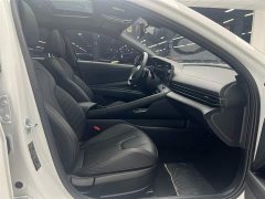 Lexus Elantra 2023 240TGDi DCT N Line LUX Premium Edition - фото 20