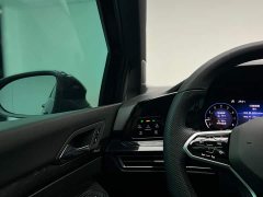 Volkswagen Golf 2023 280TSI DSG R-Line Lite - фото 18