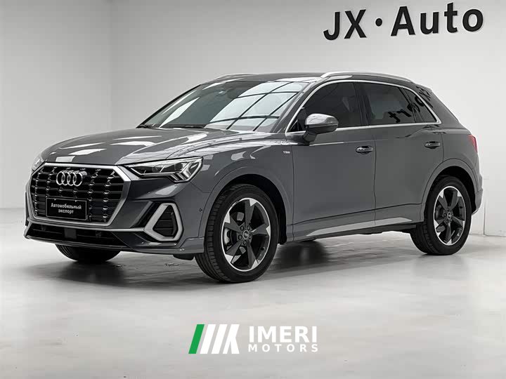 Audi Q3 2022 35 TFSI Fashionable and Dynamic - автомобиль из Китая