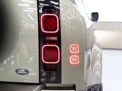 Land Rover Defender 2022 110 P400 X-Dynamic HSE - фото 7