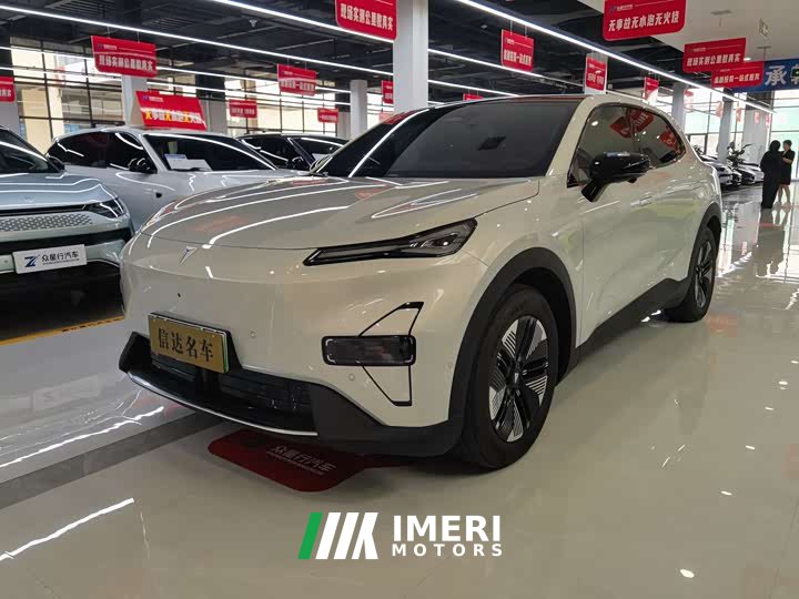 Lynk & Co Dark blue S05 2024 510Plus pure electric version - автомобиль из Китая