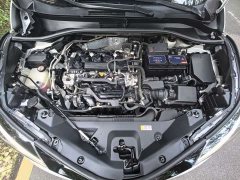 Toyota C-HR 2.0L Luxury Edition - фото 16