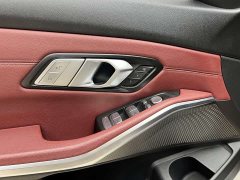 BMW 3 Series 320Li M Sports Package - фото 10