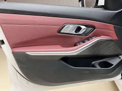 BMW 3 Series 320Li M Sports Package - фото 15