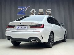 BMW 3 Series 320Li M Sports Package - фото 3