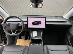 Tesla Model Y rear-wheel drive version - фото 7