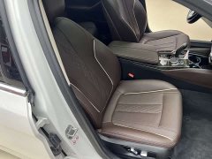 BMW 5 Series 525Li Luxury Package - фото 11