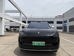 AITO Wenjie M9 2024 extended range Max version 42kWh 6-seater version - фото 2