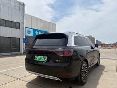 AITO Wenjie M9 2024 extended range Max version 42kWh 6-seater version - фото 4