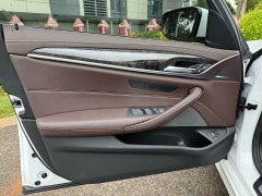 BMW 5 Series 525Li Luxury Package - фото 11