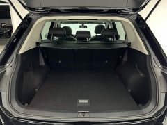 Volkswagen Tiguan L 2023 280TSI automatic two-wheel drive Chaochuang limited edition - фото 12