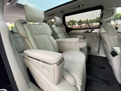 Volvo EM90 Ultra six-seater - фото 14