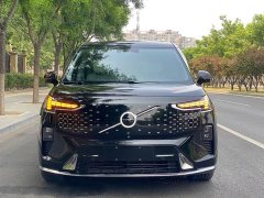 Volvo EM90 Ultra six-seater - фото 5