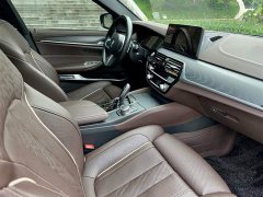 BMW 5 Series Facelift II 530Li Luxury M Sport Package - фото 12