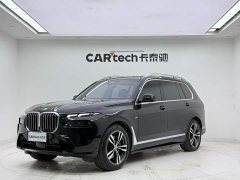 BMW X7 xDrive40i Exclusive M Sports Package - фото 1
