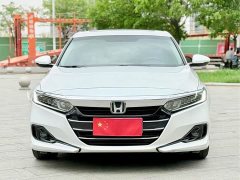 Honda Accord 260TURBO Deluxe Edition - фото 2