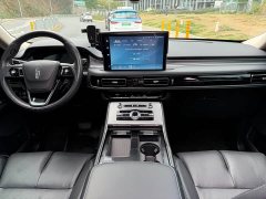 Lynk & Co Pilot 2022 3.0T V6 four-wheel drive 100th anniversary limited edition - фото 12