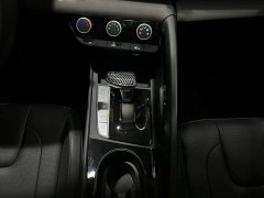 Lexus Elantra 2023 1.5L CVT GLX Elite Edition - фото 14