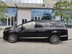 Honda Elysion 2022 2.0L e:HEV Luxury Pioneer Edition - фото 8