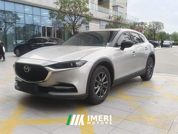 Mazda CX-4 2021 2.0L automatic two-wheel drive Blue Sky Vibrant Edition - автомобиль из Китая