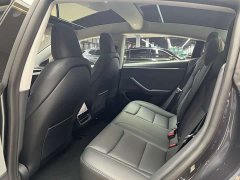 Tesla Model 3 2025 facelift rear-wheel drive version - фото 19