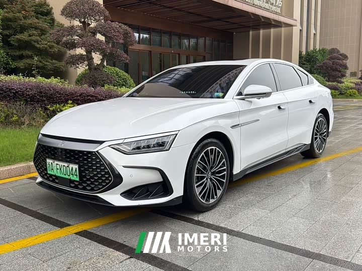 BYD Han 2022 DM-i 121KM exclusive - автомобиль из Китая