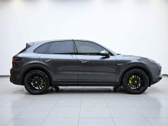 Porsche Cayenne New Energy Cayenne E-Hybrid 2.0T - фото 6