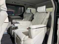 Volvo EM90 2025 Ultra six-seater - фото 14
