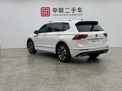 Volkswagen Tiguan L 330TSI Automatic FWD R-Line Premium Edition - фото 3