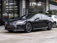 Lexus LS 500h Executive Edition - фото 1