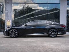 Lexus LS 500h Executive Edition - фото 4