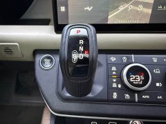 Land Rover Defender 2022 90 2.0T P300 Tiger Ambition Edition - фото 11