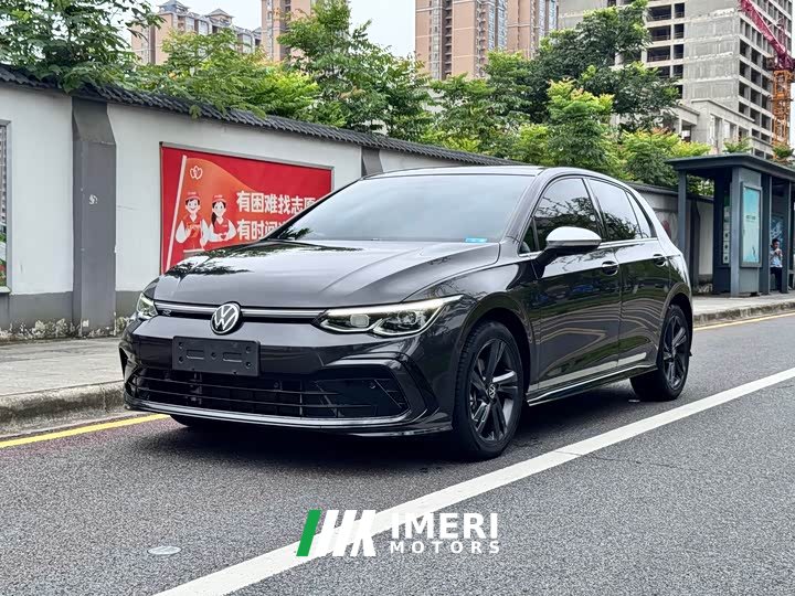 Volkswagen Golf 280TSI DSG R-Line Lite - автомобиль из Китая