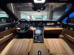 Li Auto Ideal ONE 2020 extended range 7-seat version - фото 10