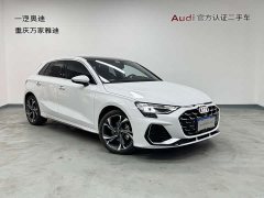 Audi A3 Sportback 35TFSI Flying Spur Exclusive - фото 2