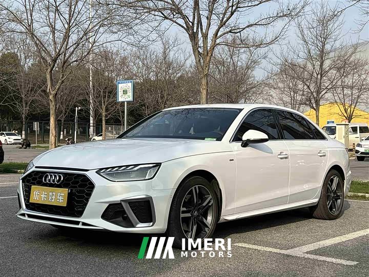 Audi A4L 2020 40 TFSI luxury and dynamic - автомобиль из Китая