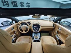 Aston Martin DBX 4.0T V8 - фото 7