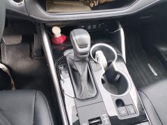 Toyota Highlander 2.5L intelligent electric hybrid dual-engine four-wheel drive premium version 7 seats - фото 15