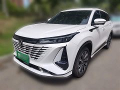 Changan CS75PLUS third generation 1.5T automatic premium - фото 1