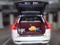 Volvo XC60 B5 four-wheel drive Zhiyi Luxury Edition - фото 15
